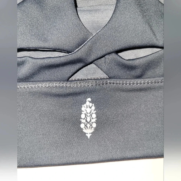Free People Movement In Your Corner Sports Bra Size X Small Gray - Picture 3 of 5